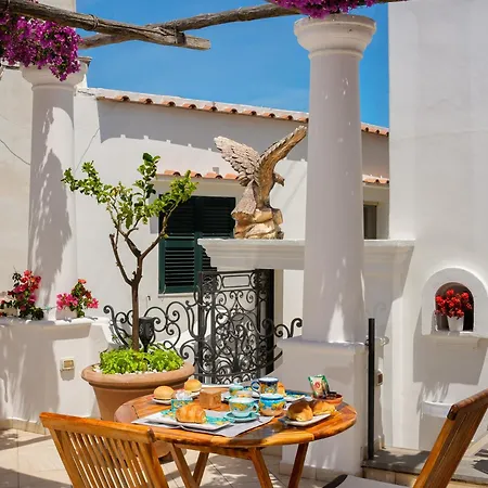 Alle Stelle Bed & Breakfast 4*