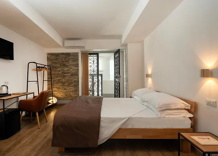 Alle Stelle Frühstückspension 4*