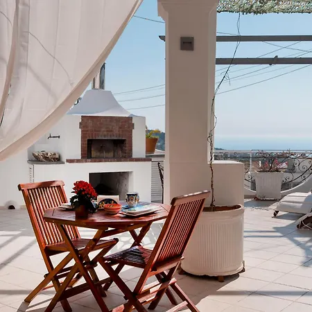 Alle Stelle לינה וארוחת בוקר