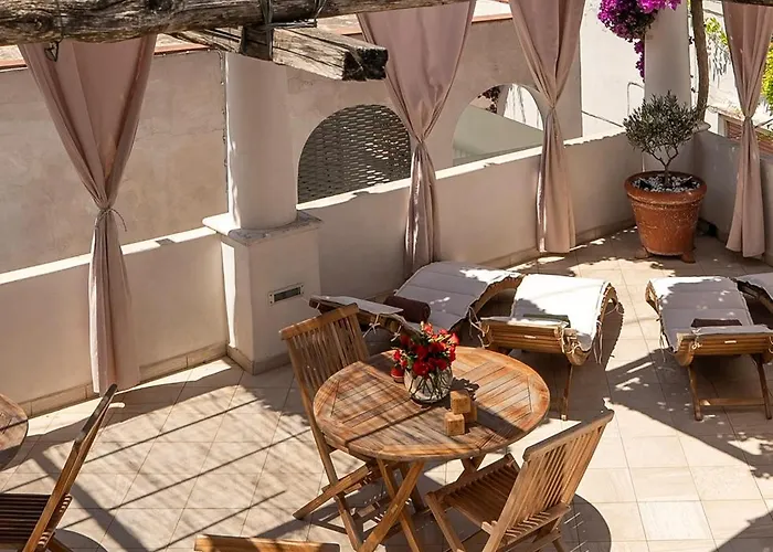 Alle Stelle לינה וארוחת בוקר