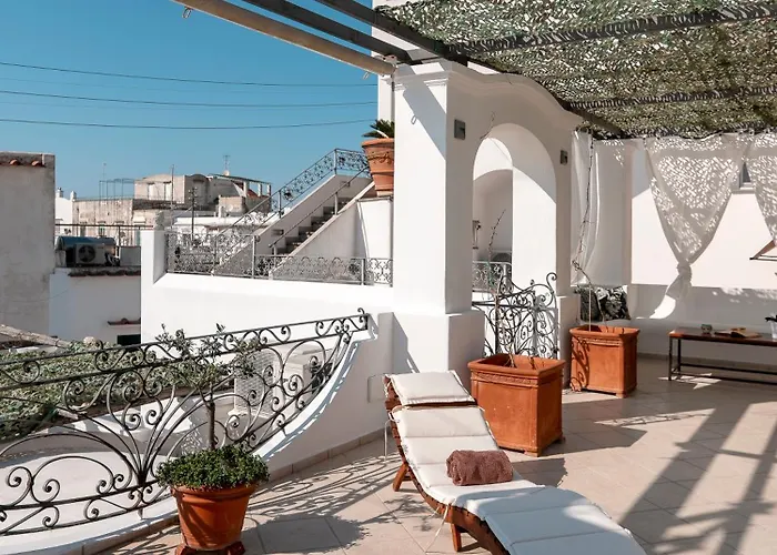 לינה וארוחת בוקר Alle Stelle 4*