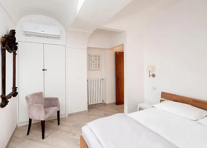 לינה וארוחת בוקר Alle Stelle 4*